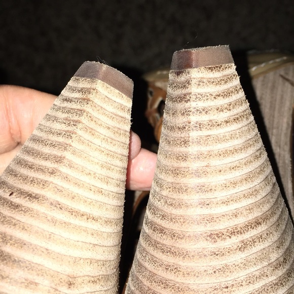 BELLE SIGERSON MORRISON EUC REAL LEATHER WEAVE PEEP TOE SHOES 8.5 - Picture 14 of 14